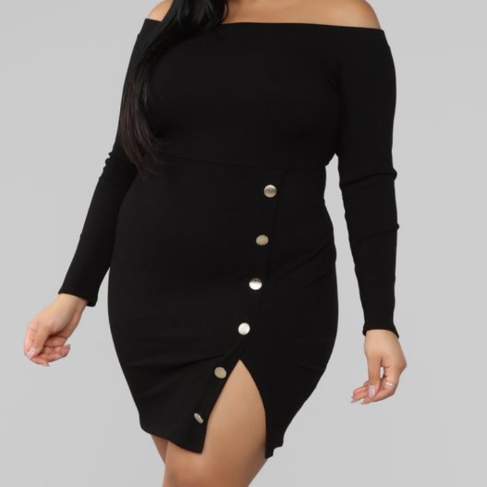 Plus Size Short Sleeve/Off the Shoulder Mini Dress